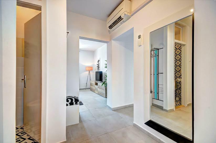 Lola App In City Center, 4+1 Pax Pula Luaran gambar